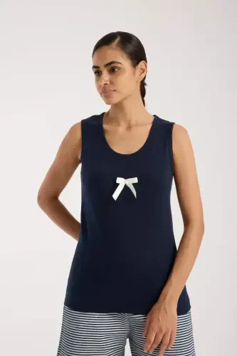 Angelino Ayollar To'q ko'k Chiziqli Bantli Shortli Pijama To'plami - 6