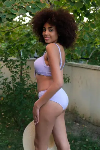 Angelino ayollar uchun binafsha rangli bant detallari bilan bikini toʻplami 35011 - 17