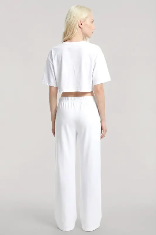Angelino Baskılı Crop T-Shirt Pantolon Takım Beyaz - BÜYÜKBEDENIZ
