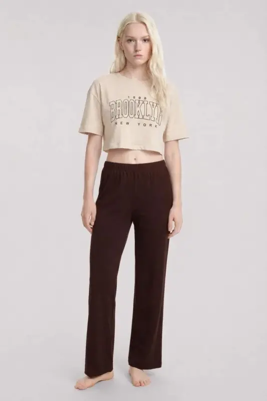 Angelino Baskılı Crop T-Shirt Pantolon Takım Kum Kahve - 2