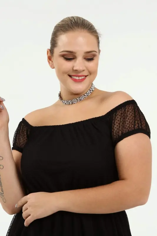 Angelino Genç Büyük Beden Puantiye Tüllü Kayık Yaka Abiye Elbise KL8029 - 2