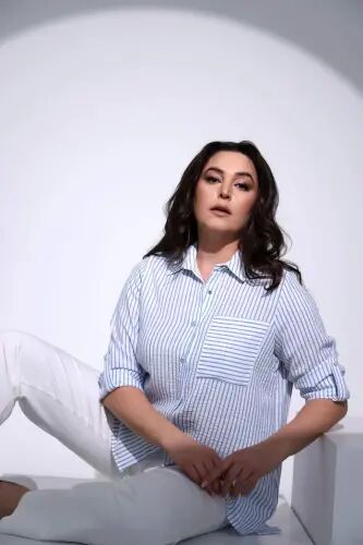 Angelino Katta Razmdagi Moviy Yo‘g‘on Chiziqli Bitta Cho‘ntakli Ko‘ylak - 1