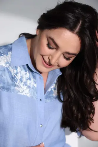 Angelino Katta Razmerli Kasmali Moviy Ko'ylak - BÜYÜKBEDENIZ (1)