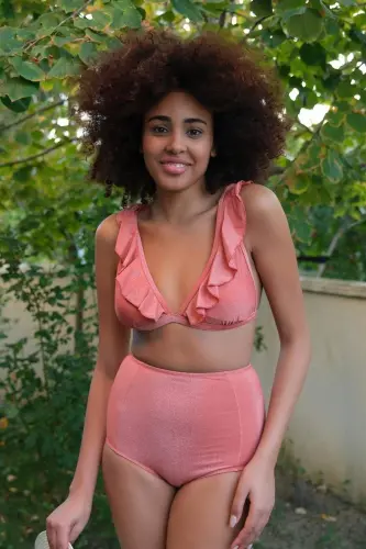 Angelino Lingerie ayollarning bo‘ylamalari baland qizil rangli yuqori bel, qavat va pastki bikinisi 35010 - 10
