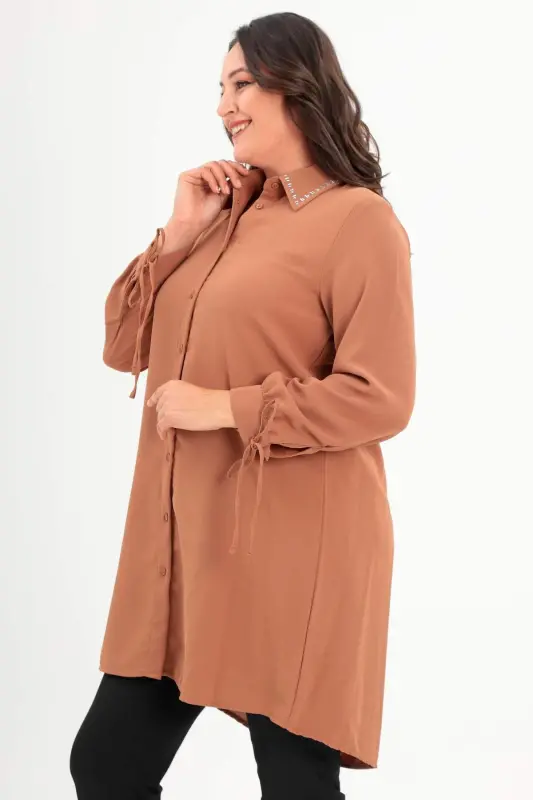 Angelino Plus Size Camel Tunic with Baguette Stone Collar - 3