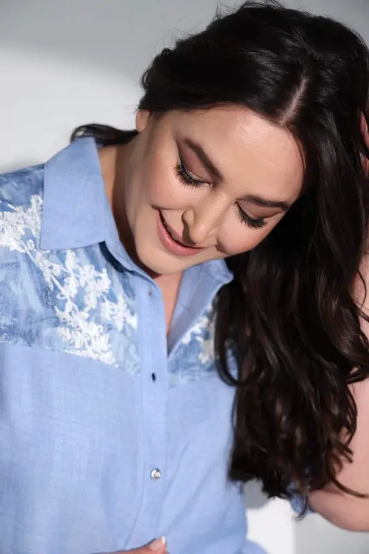 Angelino Plus Size Embroidered Blue Shirt - 2