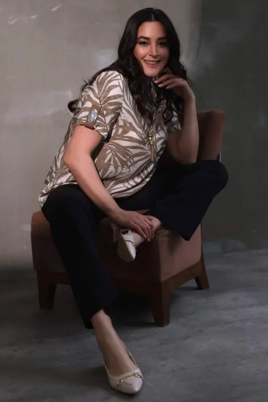 Angelino Plus Size Epaulette Stone Printed Leaf Patterned Mink Blouse - 7