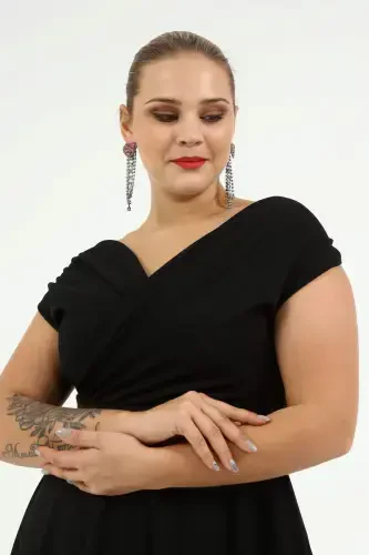 Angelino Plus Size Kissing Heart Neckline Black Evening Dress KL07 - 5