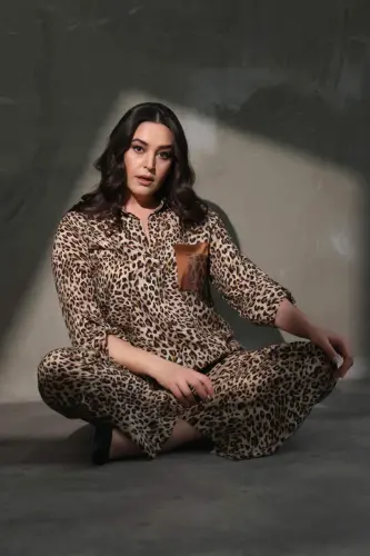 Angelino Plus Size Leopard Print Stone Embellished Shirt - 4