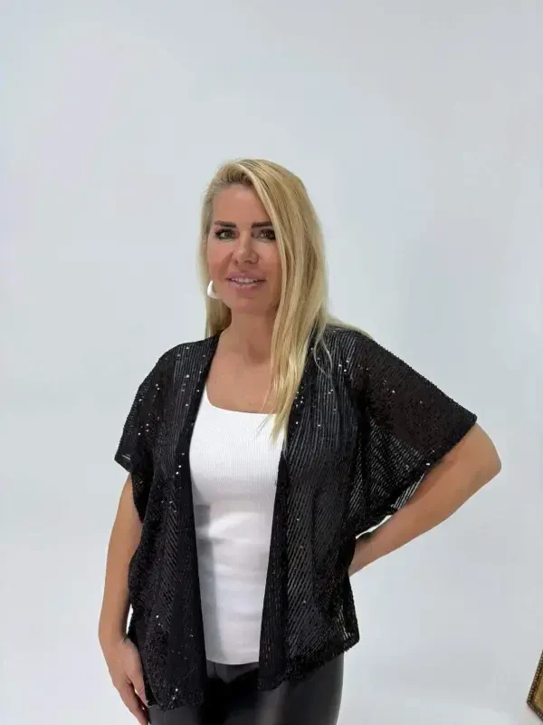 Angelino Plus Size Sequin Paillettes Detail Short Sleeve Poncho 1865 - 3