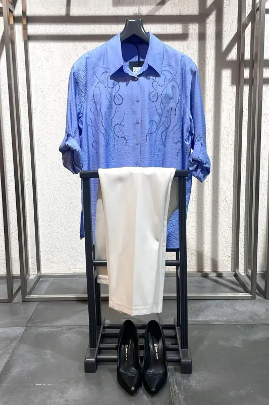Angelino Plus Size Stone Printed Woven Blue Shirt - BÜYÜKBEDENIZ