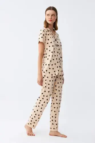 Angelino Women's Cream Heart Patterned Front Buttoned Pajama Set - 1
