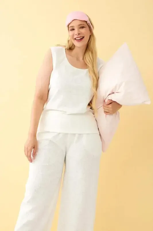 Angelino Women's Ecru Linen Jacquard Plus Size Set - 6