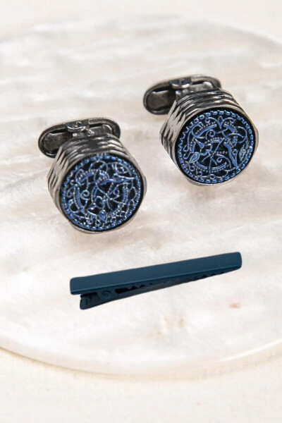 Angular Blue Embroidered Cufflinks with Tie Clip Gift - 1