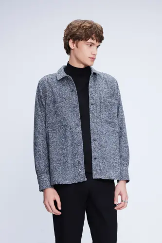 Антрацитовая рубашка-шакет свободного кроя с хлопковым воротником - 3