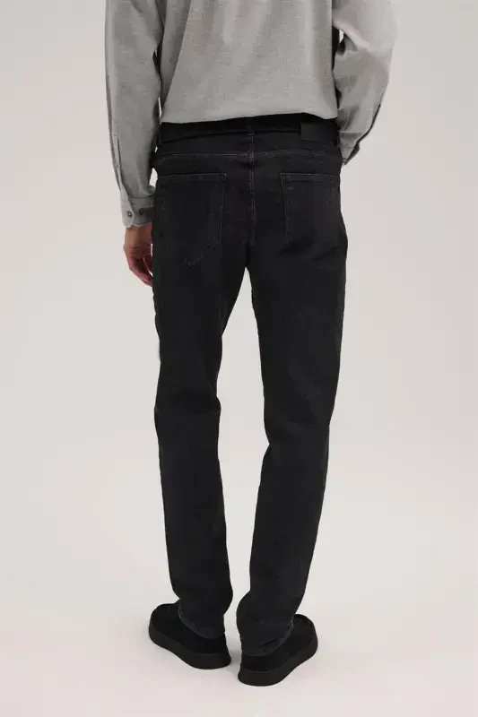 Антрацитовые удобные хлопковые джинсы - 4