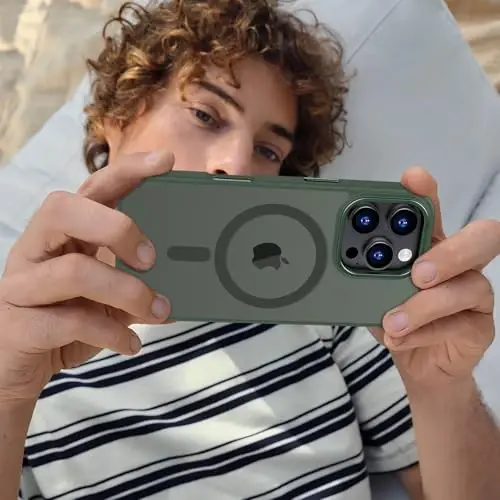 Чехол Anuck для iPhone 12, магнитный чехол для телефона, совместимый с MagSafe, мягкий бампер из ТПУ, жесткая полупрозрачная матовая задняя панель, тонкий облегающий ударопрочный защитный чехол для мужчин, женщин и девочек — темно-зеленый - 6