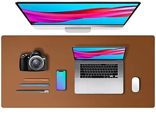 Aothia Charm Desk Pad himoya qiluvchi, sichqoncha yostig'i, ofis stoli uchun gilamcha, sirpanmaydigan PU Charm stol qoplamasi, noutbuk stoli uchun yostiq, ofis va uy uchun suv o'tkazmaydigan stol yozuv yostig'i (jigarrang, 36