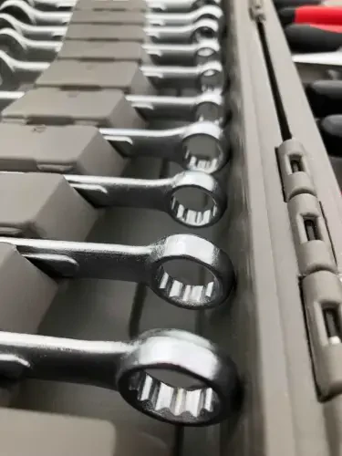 Apollo Tools DT1242 Mexanik va Umumiy Ta'mirlash Mexanikasi Asboblar To'plami - Modazone (1)