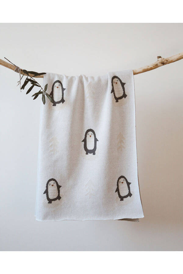 Arctic Penguins Knitted Baby Blanket - 1