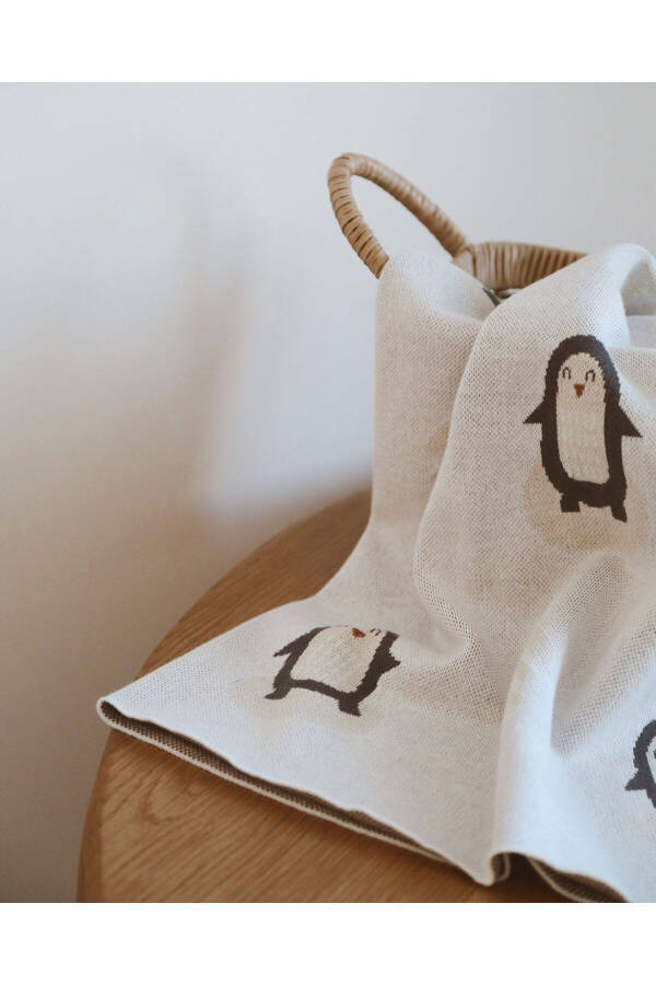 Arctic Penguins Knitted Baby Blanket - 2