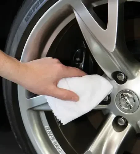 Arkwright Smart Rags in Box - (Pack of 50) Lint Free Microfiber Cleaning Cloth, Scratch & Streak-Free, Dispensable Wash Towels for Cars, Window Glass, and Auto Shop, 12 x 12 in, White - 6