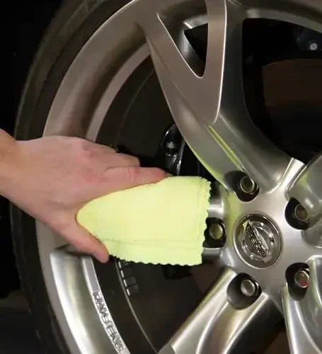 Arkwright Smart Rags in Box - (Pack of 50) Lint Free Microfiber Cleaning Cloth, Scratch & Streak-Free, Dispensable Wash Towels for Cars, Window Glass, and Auto Shop, 12 x 12 in, Yellow - 5