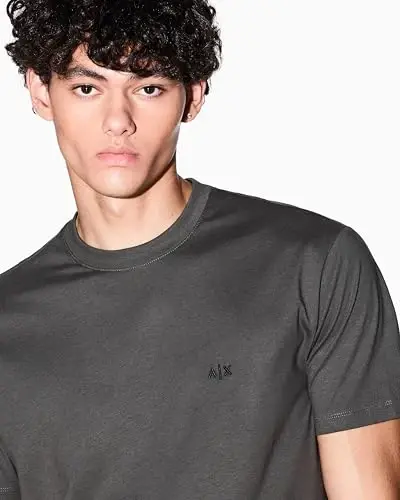 Armani Exchange erkaklar uchun kichik ko'krak logotipi futbolkasi - ARMANI (1)