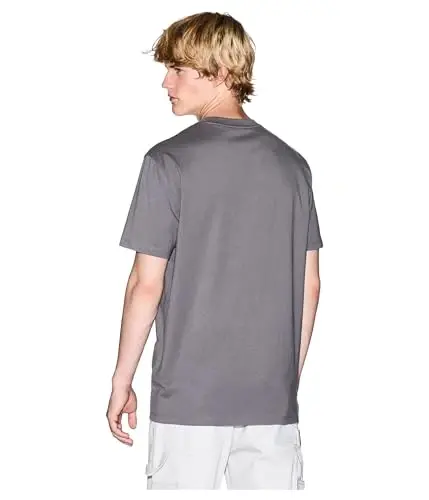 Armani Exchange erkaklar uchun to'g'ri burchakli logotipli futbolka - 3