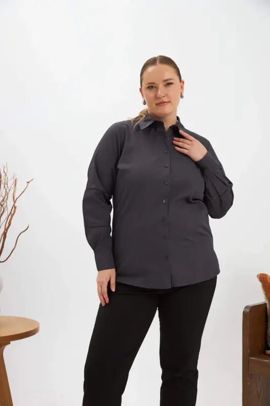 Armhole Crochet Detailed Plus Size Shirt Anthracite - BÜYÜKBEDENIZ