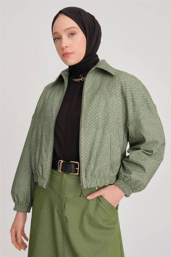 Armine bosma Bomber ko'ylagi 24Y5507, yashil rangda. - 9