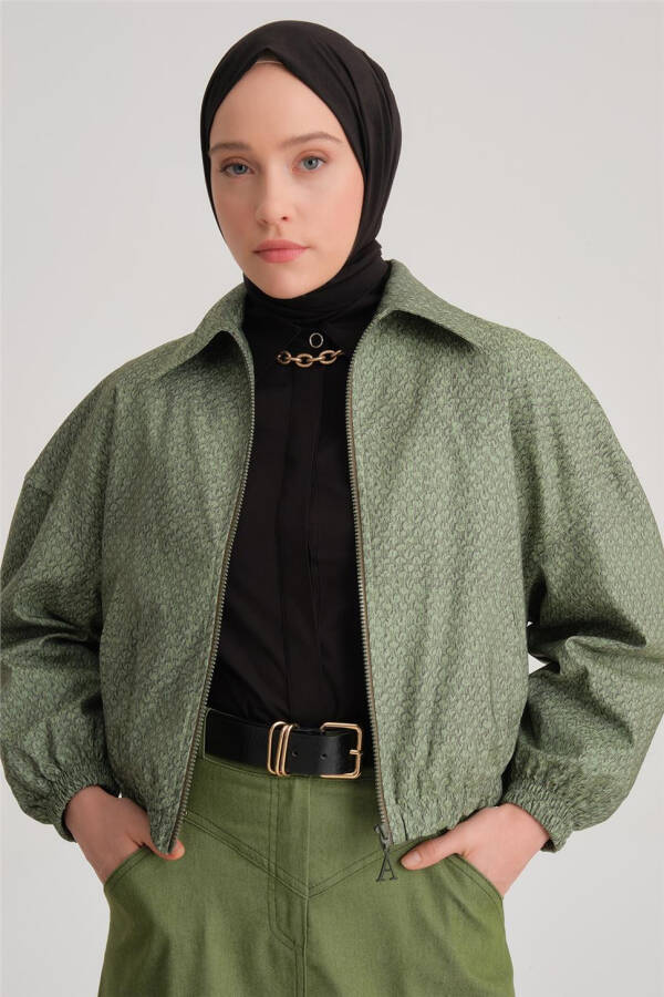 Armine bosma Bomber ko'ylagi 24Y5507, yashil rangda. - 5