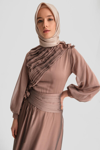 Armine Drapeli ve İşlemeli Abiye Elbise 24K9914 Bronz - 10