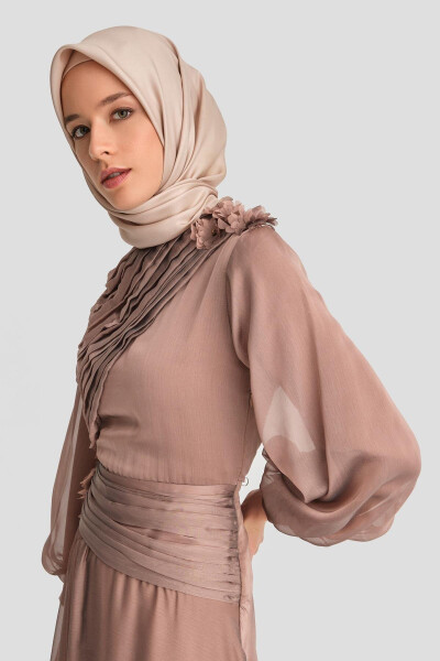 Armine Drapeli ve İşlemeli Abiye Elbise 24K9914 Bronz - 3