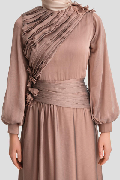 Armine Drapeli ve İşlemeli Abiye Elbise 24K9914 Bronz - 5