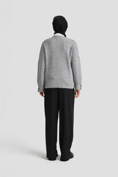 Armine Kolu Yırtmaç Detaylı Kazak 25KD4201 Gri Melanj - 8