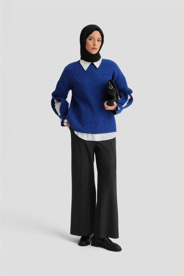 Armine Kolu Yırtmaç Detaylı Kazak 25KD4201 Kobalt - 8