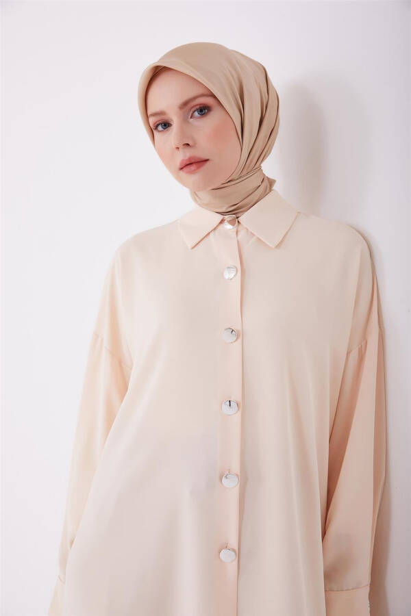 Armine Metal Button Front Shirt 23Y3000 Nude - 2