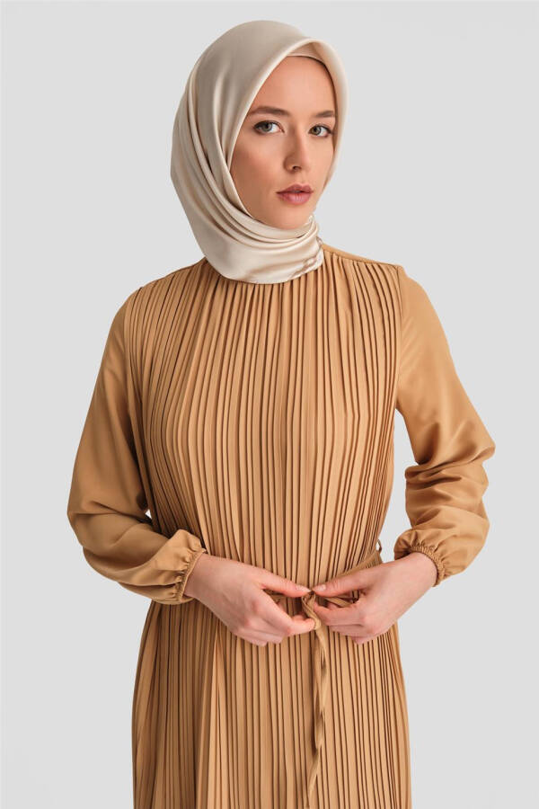 Armine pleated dress, Camel color with code 24Yd9435. - 3