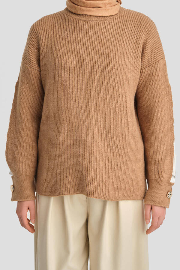 Armine Ribbed Knit Sweater with Side Slit Detail (24Kd4201) Camel - 12