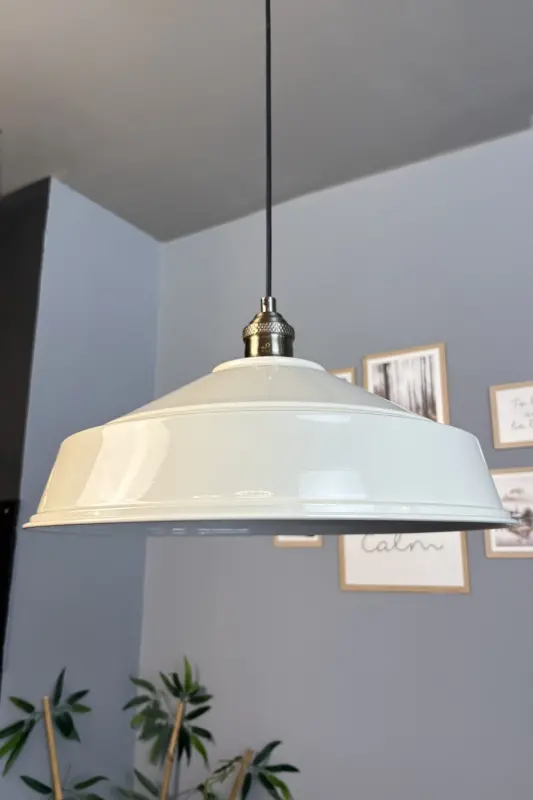 Asaletli Krem Tekli Avize Eskitme Lale Başlık Retro Sarkıt Lamba Restoran Cafe Salon Avizeleri - Krem - 1