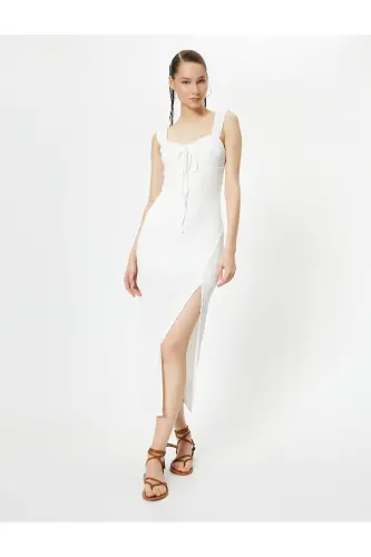 Askılı Kalem Elbise Astarlı Kalp Yaka Önden Bağlama Detaylı Yırtmaçlı Fiyonk Detaylı Bürümcük-Ekru - KOTON (1)