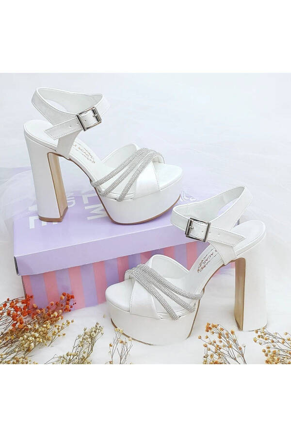 Aslı Acar 14 Cm Thick Heeled Bridal Shoes with Stone Details - 6