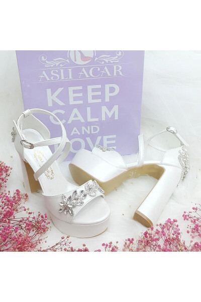 Aslı Acar High Heel Comfortable Bridal Shoes with Stone Detail Design - 3