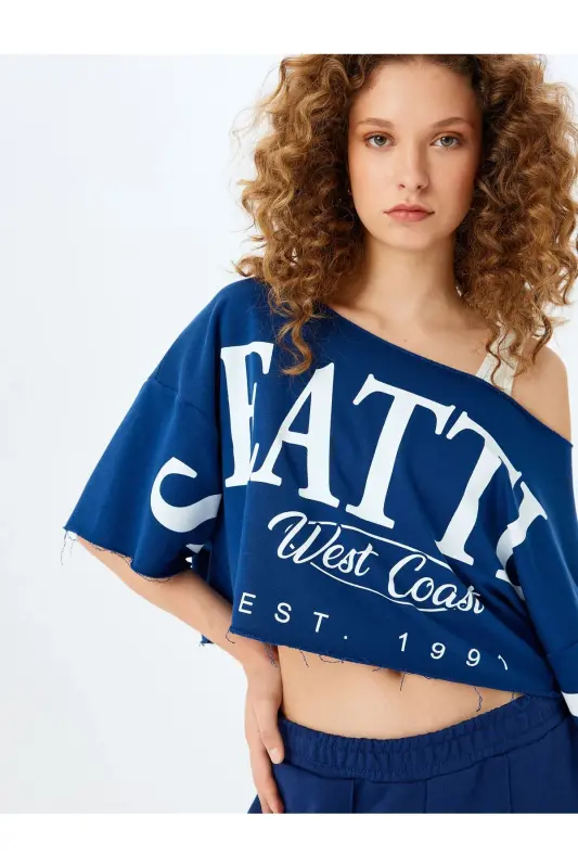 Asymmetric Collar College Print Oversize Short Sleeve T-shirt - 1