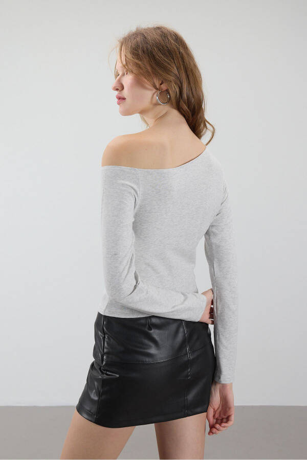 Asymmetric Collar Long Sleeve Blouse B1668-t11 - 5