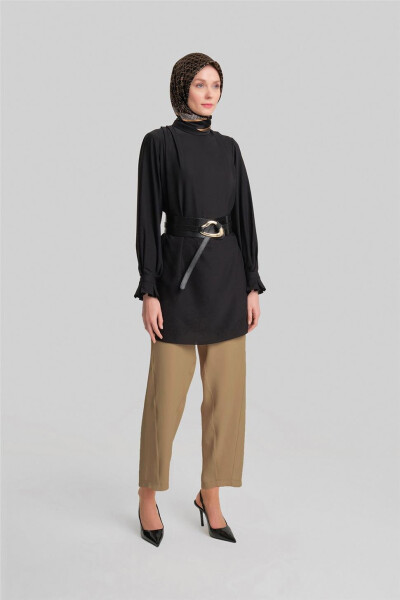 Asymmetrical cuffed pants, 24Y2609, Biscuit color. - 7