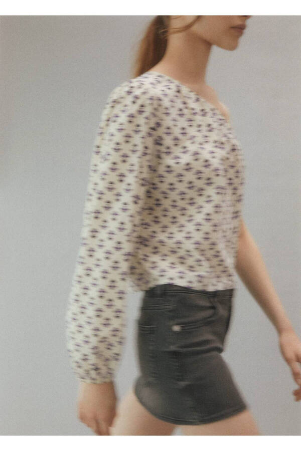 Asymmetrical Patterned Blouse - 5