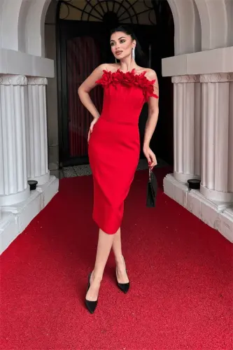 Atlas Fabric Boned Rose Detail Pencil Dress - RED - BÜYÜKBEDENIZ (1)