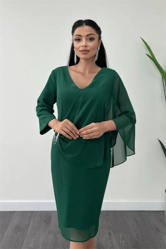 Atlas Fabric Chiffon Brooch Detailed Pencil Dress - Emerald Green - 4